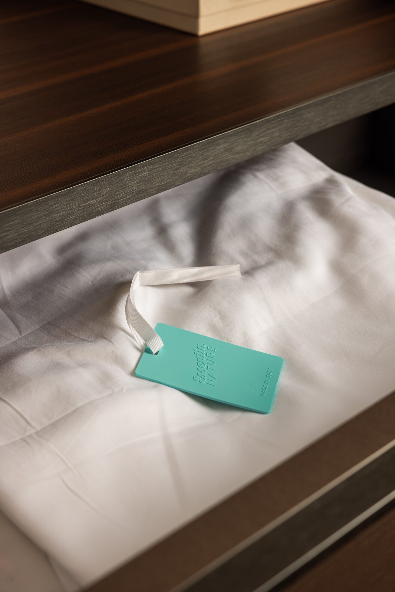 Essentia Nature kvepianti silikoninė kortelė Citrus and Orange Blossom 1 vnt. - Image 5