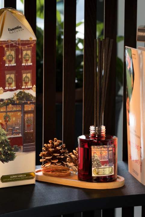 Namų kvapas - SUPER VANILLA 120 ml. + DOVANA SOJŲ VAŠKO ŽVAKĖ "ELVES" 100 gr. - Image 2